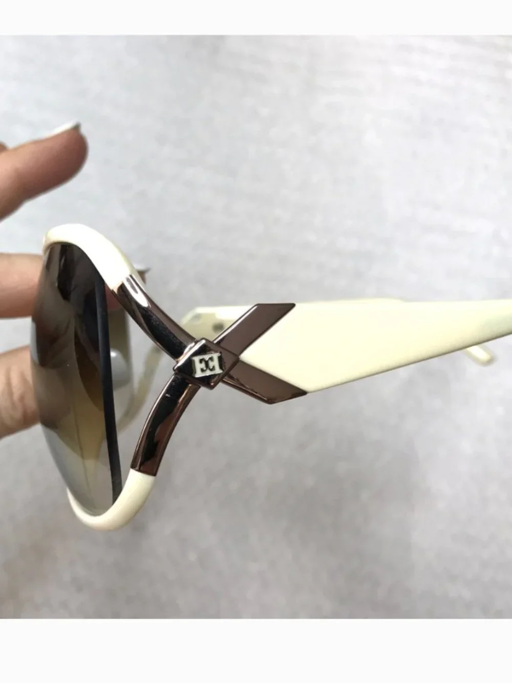 Authentic NEW Escada SES 1796 Square Light Cream Sunglasses.